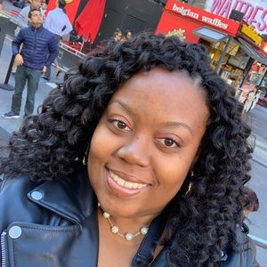 Meet your Posher, Brittany